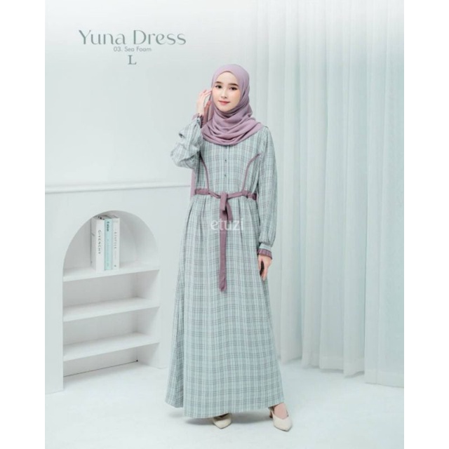 Yuna Dress