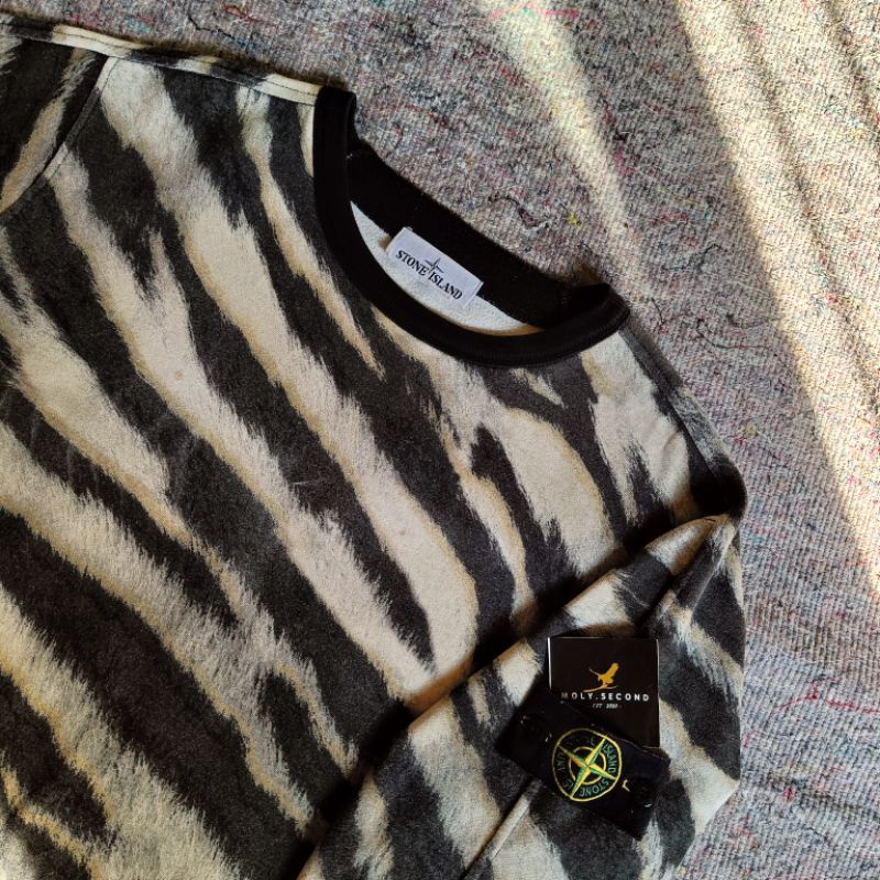 stone island tiger camo
