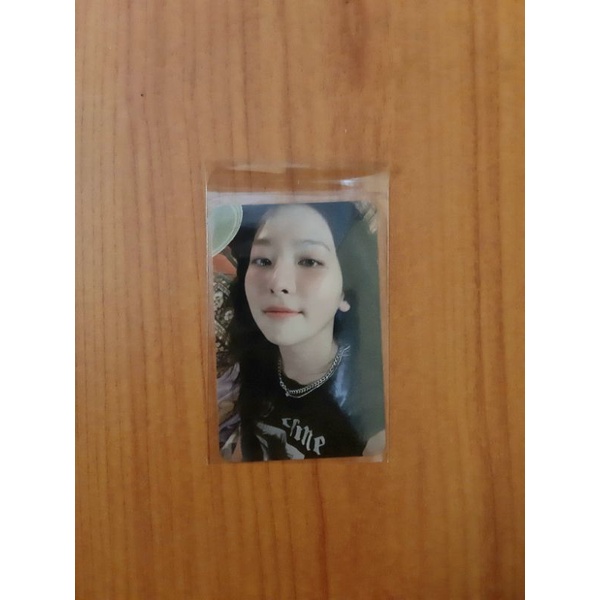 [CLEARANCE SALE] PHOTOCARD PC SEULGI RED VELVET POB KTOWN4U KTOWN BIRTHDAY ALBUM PHOTOBOOK