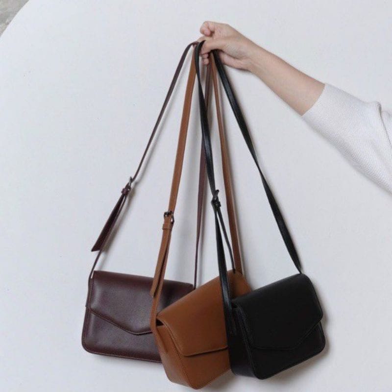 Slingbag Wanita Sely Tas Selempang Cewek Perempuan Tali Rantai Terbaru IrvanBagshop