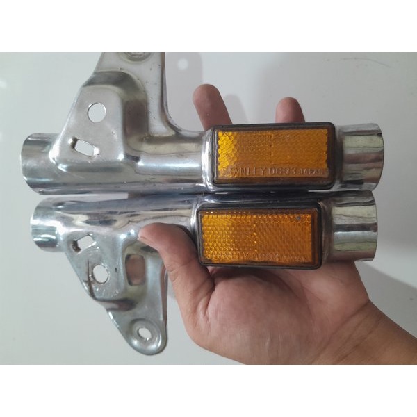 PART kupingan honda win 100