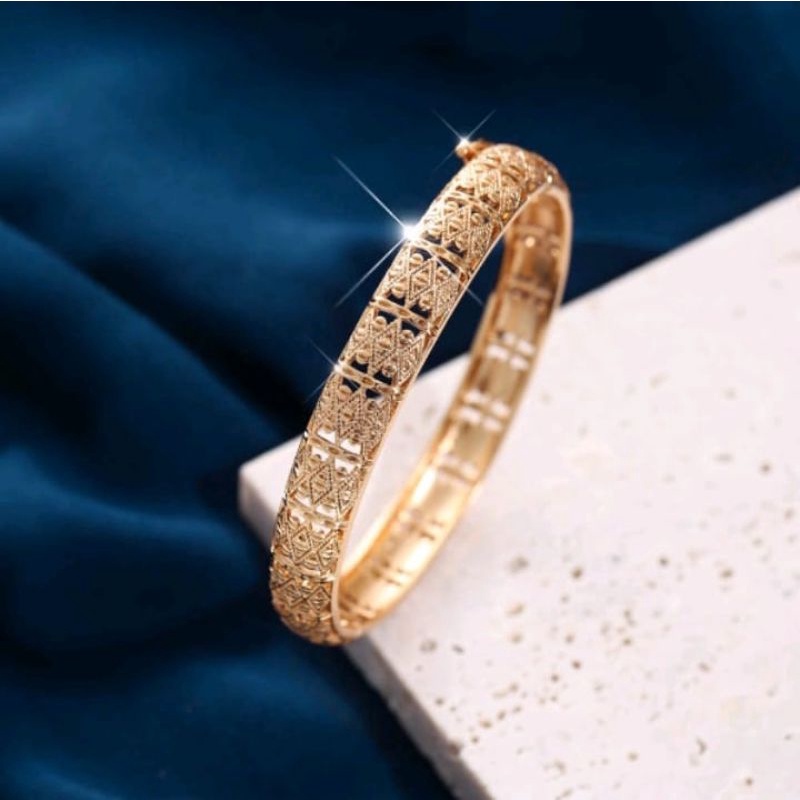 Gelang Bangkok titanium gold