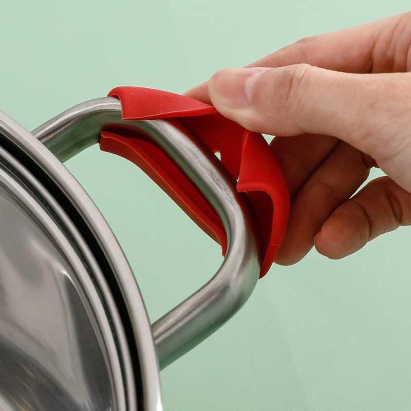 Penutup Gagang Panci Heat Insulation Holder Grip 2 PCS - IF1