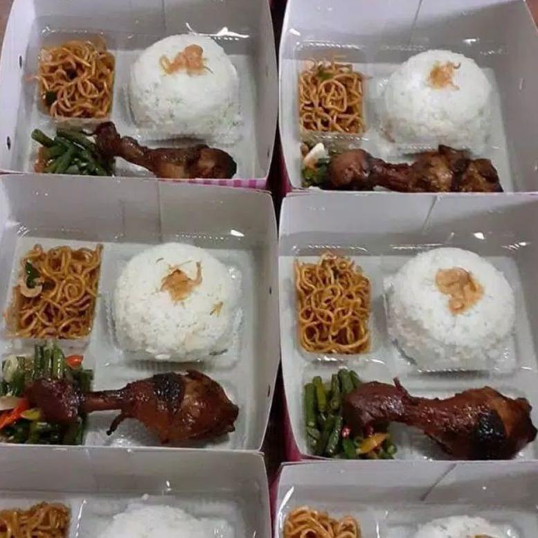 

2.2 sale Nasi Box Small murah halal hemat dan higienis