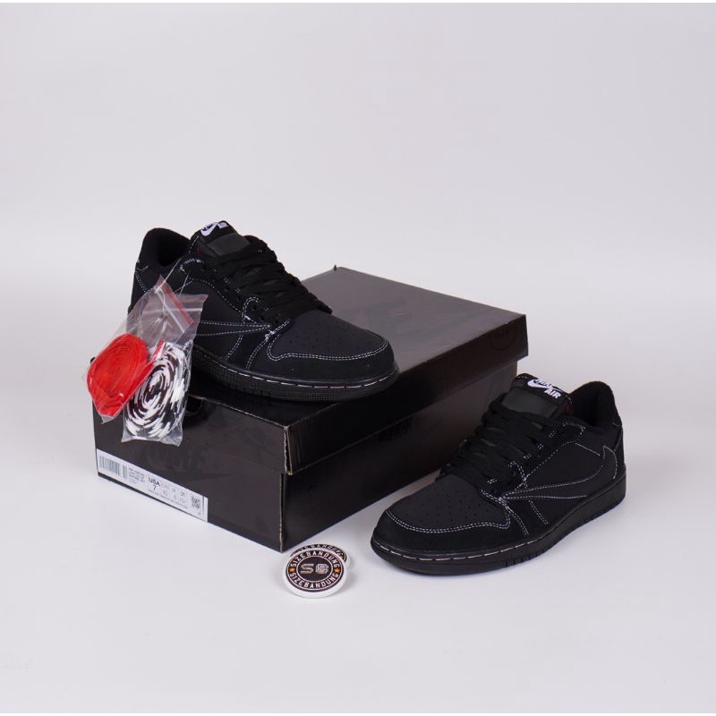 Sepatu Nike Air Jordan 1 Low  Black Phantom