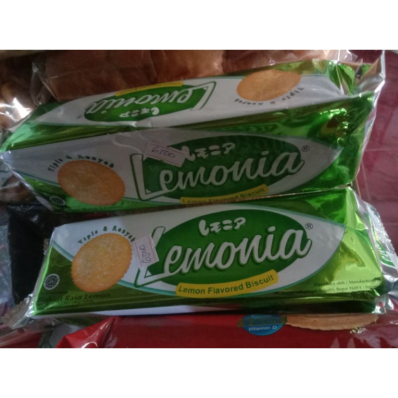 

Lemonia biskuit renyah rasa lemon 130gr