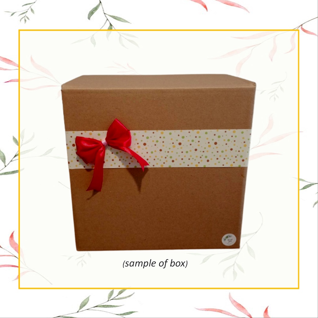 

Box Hampers Dinner Set