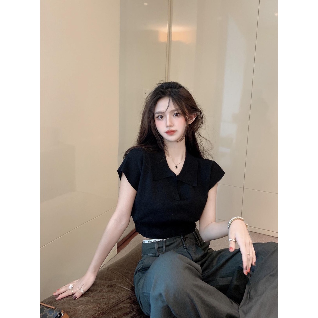 EUNII Knit Crop Top V-neck Lengan Pendek T-shirt Kaos Atasan Rajut Wanita Korean Style