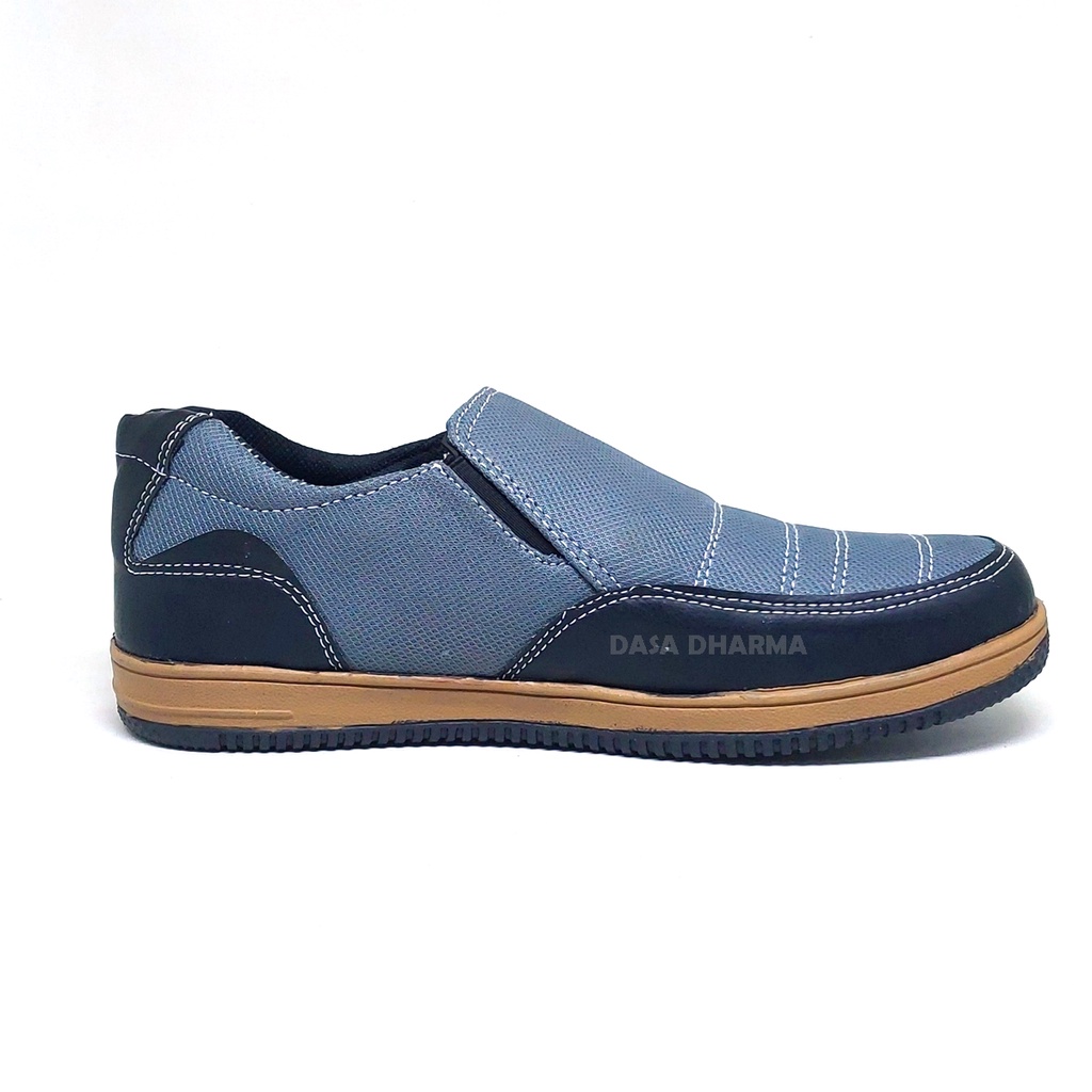 Sepatu Slip On Pria Casual Warna Abu Size 39 - 43