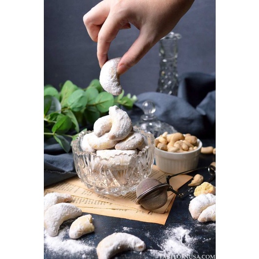 

Kue lebaran | snow white cookies