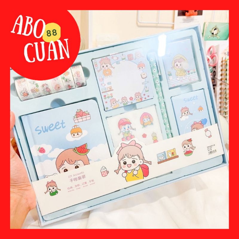 

[COD] Paket Usaha Jurnal Box Lengkap Warna Biru Notebook Solatip Stiker Pulpen Motip Kartun Korea Lucu Unik Murah