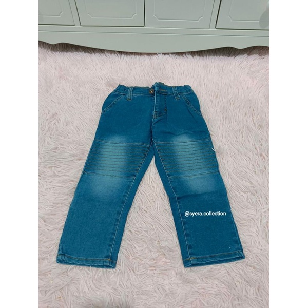 Sale. Jeans Anak .YRD