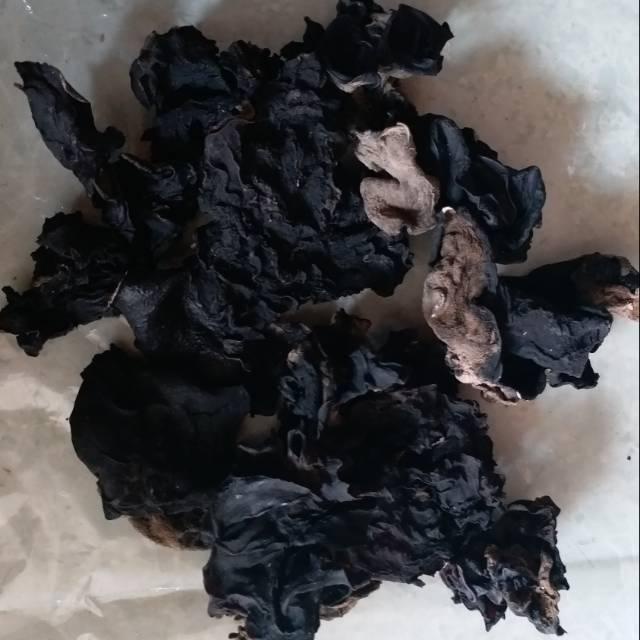 

1kg | Jamur kuping hitam kering | Dried Black Fungus SU Brand | jamur kuping sup kimlo tumis dan bahan olahan masakan lainnya Best Seller