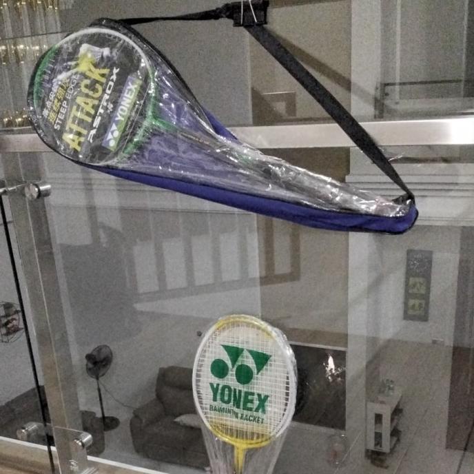 

monggo] Raket bulutangkis attack yonex