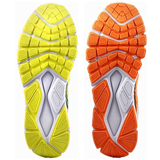 SEPATU LARI/RUNNING ORTUSEIGHT HYPERDRIVE 1.2