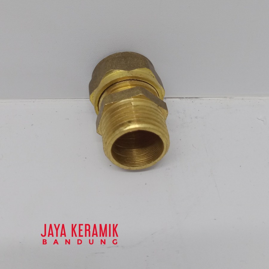 SOCKET DRAT 1/2 Inch | SOKET | FITTING PIPA AIR PANAS