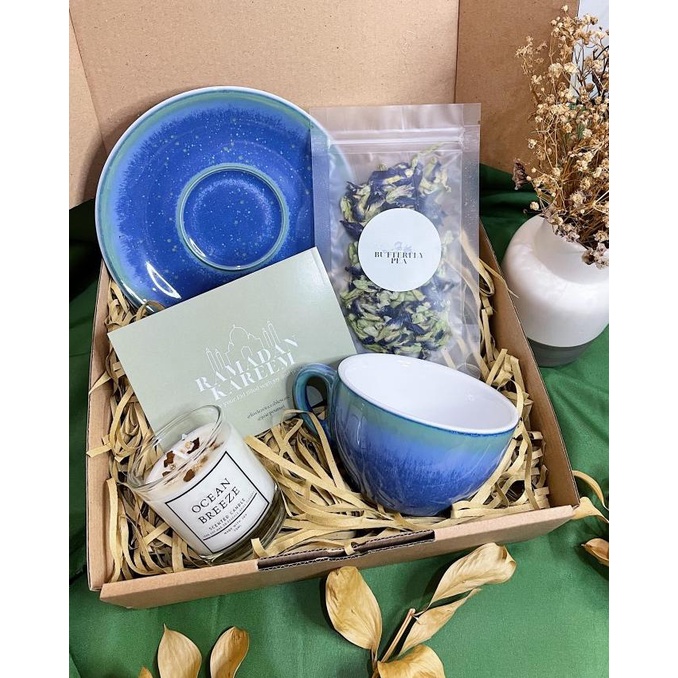 

Hampers Lebaran Idul Fitri / Parcel Ramadan / Souvenir Hadiah Lebaran