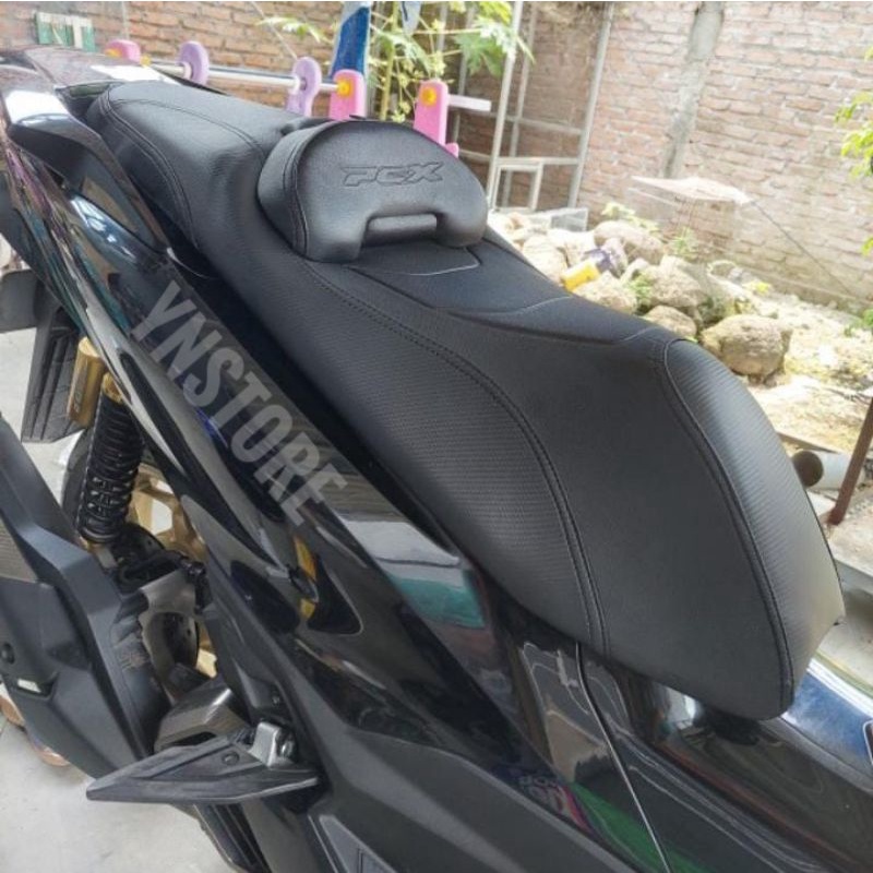 Cover Jok Custom Motor Pcx 160 & Kulit Jok Pcx 150  Modifikasi Hitam