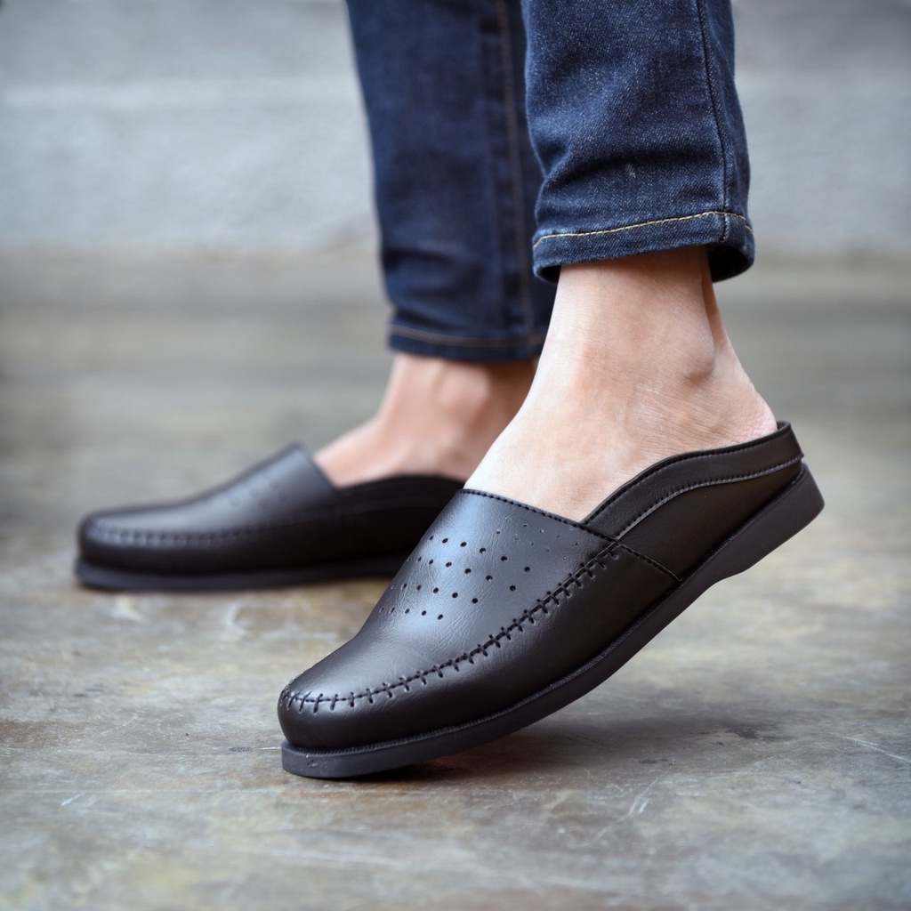 RIONZ MARKES - Sepatu Kulit PU Asli Casual Santai Slip On Pria Mules Slop Tutong Bustong Cowok Dewasa Semi Formal Pria Kantor Pesta Kondangan Gereja Original Murah Trendy Terbaru Terlaris