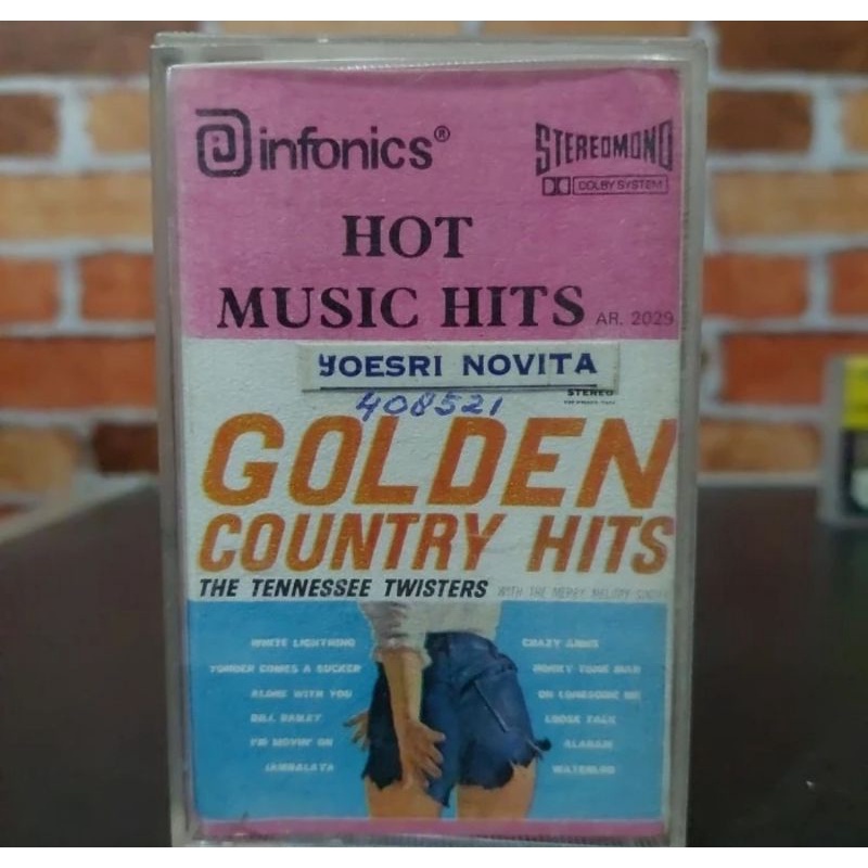 Kaset Pita Golden Country Hits