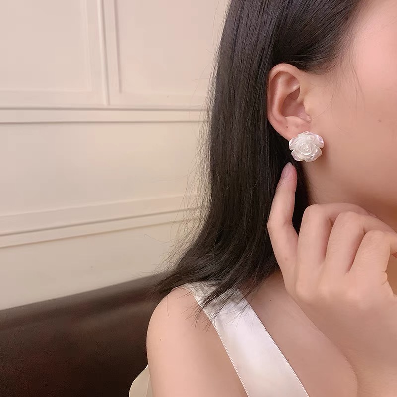 Sayishop Anting Tusuk Motif Bunga Gardenia Ala Korea Untuk Wanita C16