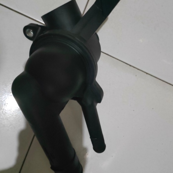 THERMOSTAT KIA CARNIVAL BENSIN  Limited