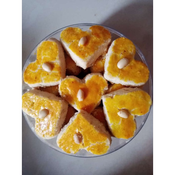 

kue kacang/kuker home made