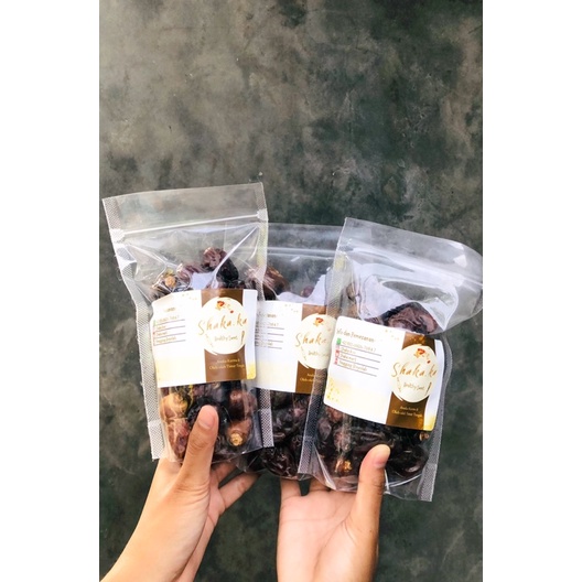 

Kurma Khalas 500gr / kurma tunis / Kurma tangkai / grosir kurma / reseller kurma / kurma sukari