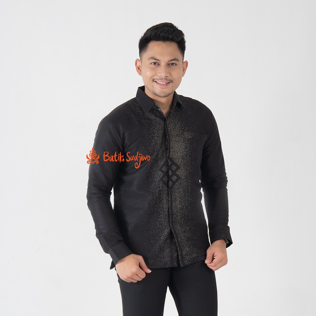 SUDJIWOBATIK 1129 Hem Kemeja Batik Pria Cowok Laki Laki Lengan Panjang Premium Lapis Furing Solo Laweyan Original