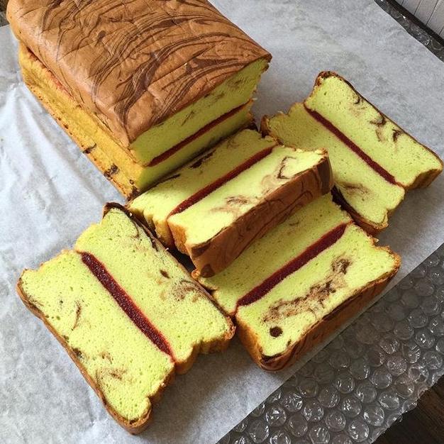 

Kue Lapis Surabaya Pandan Marble By Kenaricakery