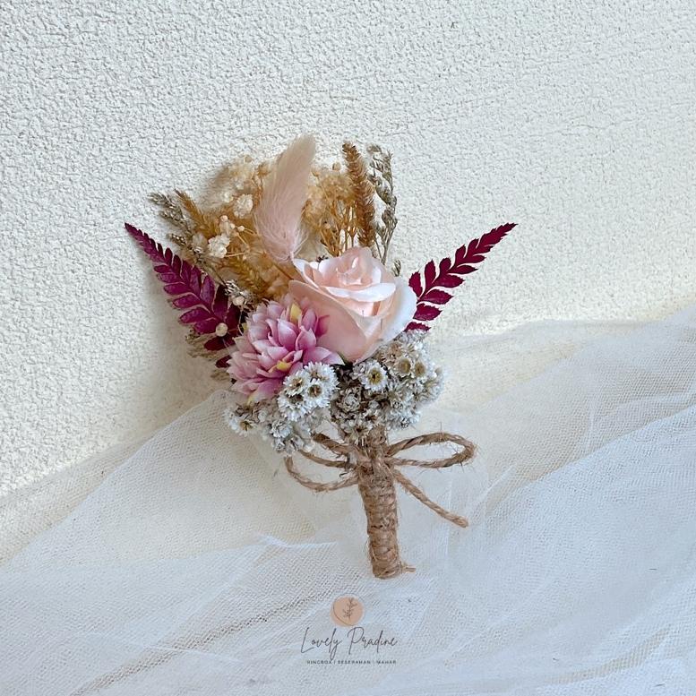 Ready Stok Pin Jas Boutonniere Corsage Korsase Jas Bunga dada dan Pin bros penanda panitia