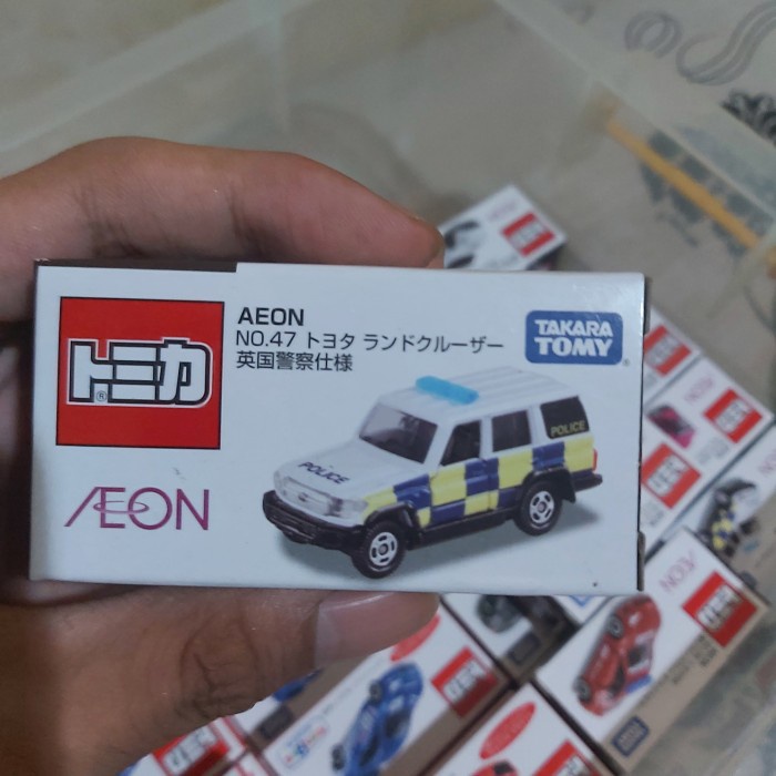 MUST HAVE TOMICA TOYOTA LAND CRUISER UK POLICE CAR / AEON LIMITED TERMURAH