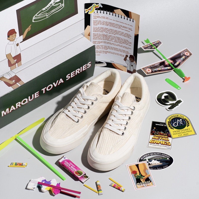 MARQUE.CO ‘Tova’ BROKEN WHITE Corduroy vol 3.0 - Sepatu Pria &amp; Wanita dengan Konsep Jadul Nostalgia 1990an! Bonus Mainan Jadul, dan Insole Super Empuk! Packaging Sneakers Paling Unik!