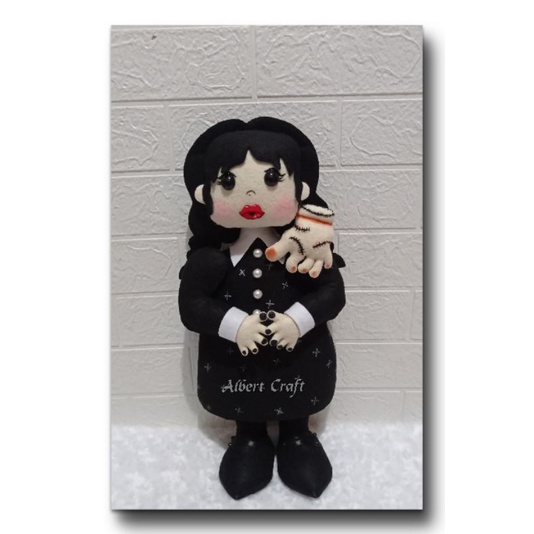 wandinha/Wednesday Addams/boneka karakter/Wednesday Addams family