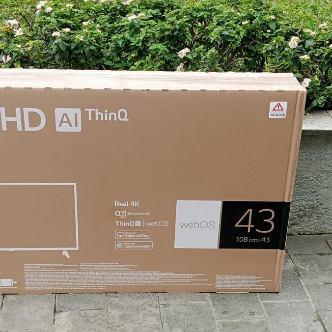 Lg Led Tv Monitor 43" / Jual Lcd Monitor 43Inch Lg Ungeje23