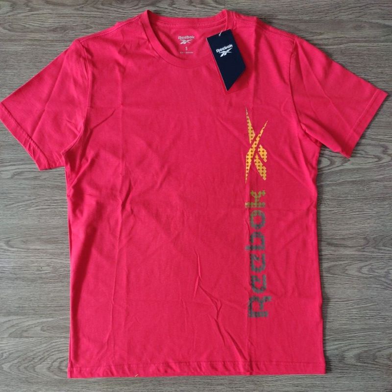 Kaos Basic Men Graphic Tee