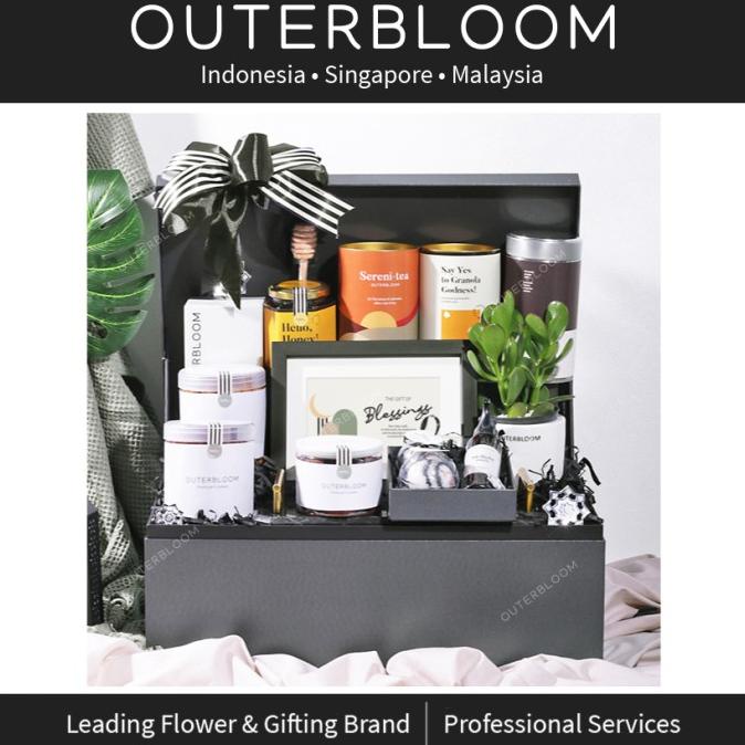 

Hampers Parcel Lebaran - Outerbloom Signature Ramadan Luxury Hampers Pengiriman Cepat