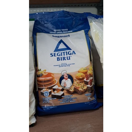 

Tepung Terigu Segitiga Biru Premium