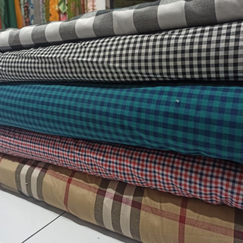 Kain Katun Supernova Motif Kotak dan Garis