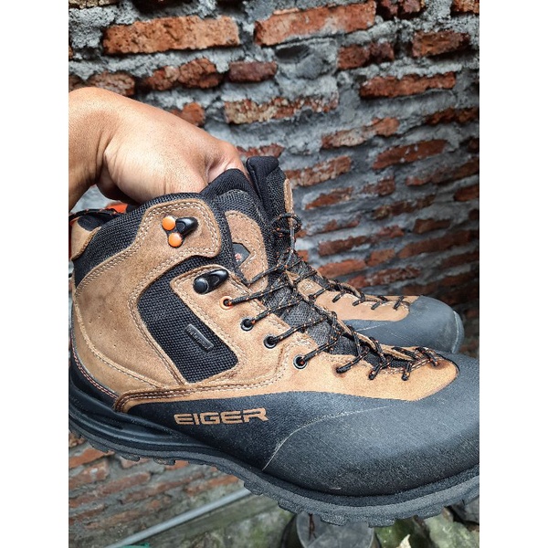 Sepatu Eiger tarantula 2.0 Size 42