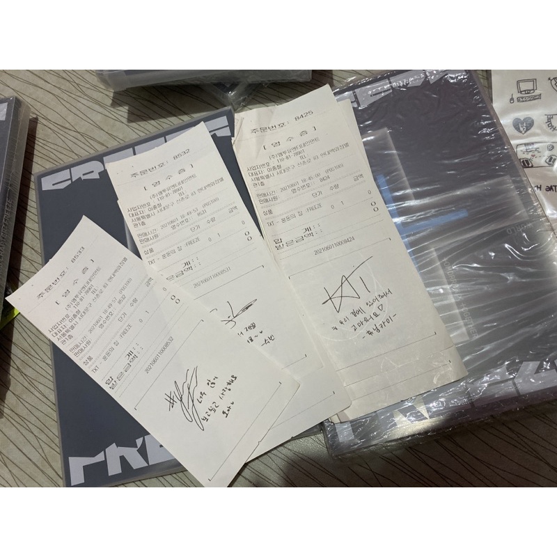 ALBUM ONLY TXT FREEZE TTD MEMBER ENHYPEN CARNIVAL BORDER DAY ONE READY, CHAT SEBELUM CO