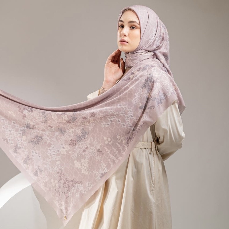 [BOOKED] Brussel Scarf by Heylocal