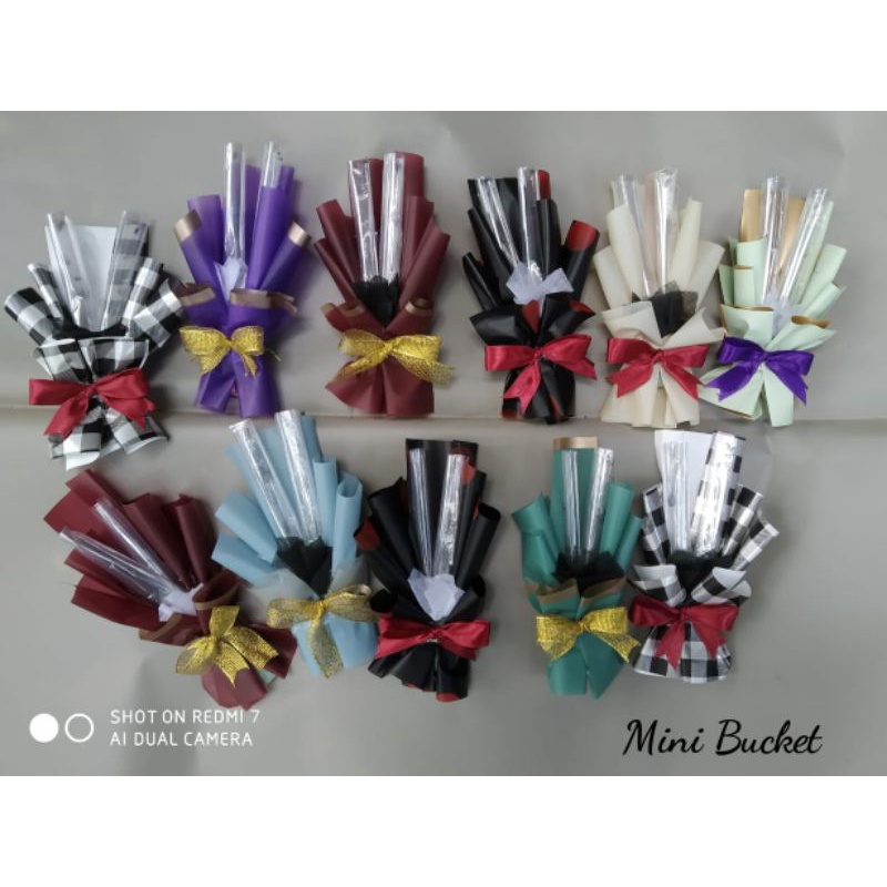 

Buket mini angpau lebaran