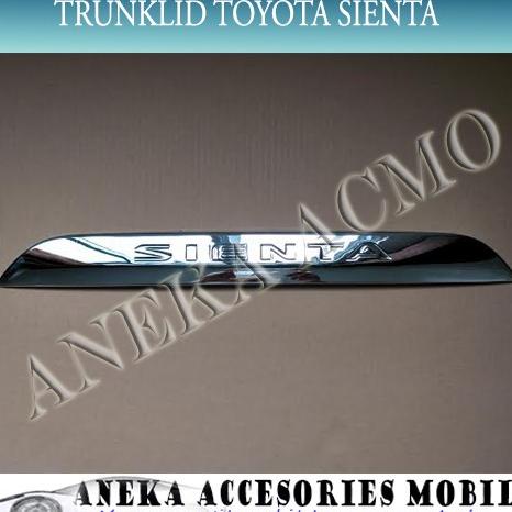 Trunklid / Trunk Lid Belakang Toyota Sienta