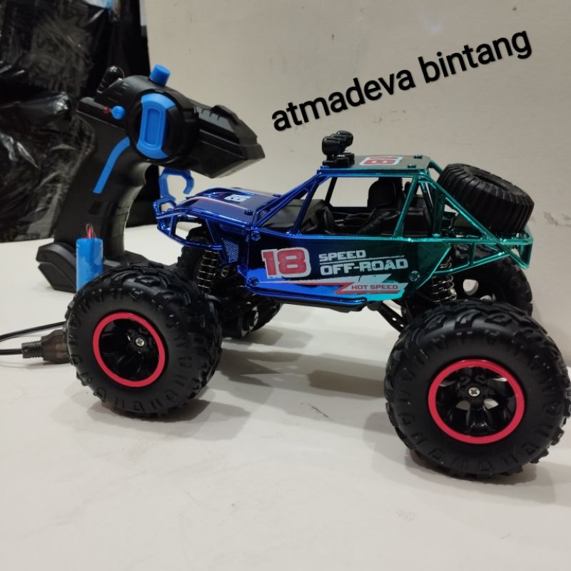 Mobil Remote Control Off-road Rock Crawler 4x4 4WD Body Metal Alloy Batre Cash Ber SNI Bisa Bayar di Tempat COD