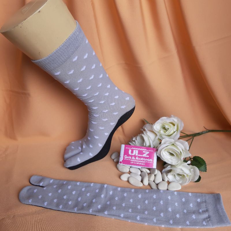 Kaos Kaki Motif | Kaos kaki Jari | kaos kaki hitam polos | kaos kaki tapak hitam | kaos kaki wanita
