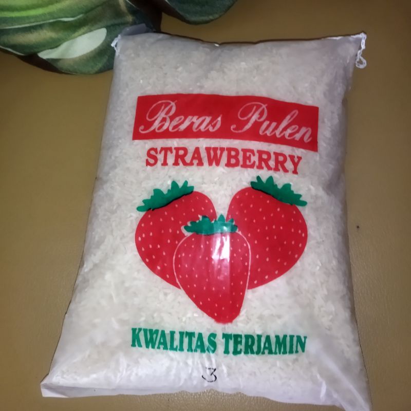Beras Zakat Strawberry dan DM Gold 2,7 kg dan 3 kg