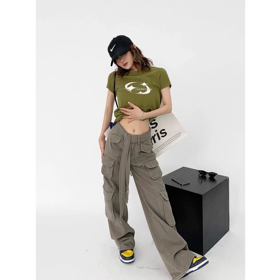 Red T-shirt lengan pendek dicetak gaya Amerika wanita musim panas 2023 versi Korea baru dari gaya bf hot girl slim slim short top ins