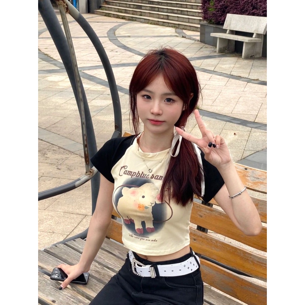 Red Domba Cetak Jahitan Warna Kontras Bahu Depan Lengan Pendek T-shirt Wanita Versi Korea Slim Slim Top Babes In Keinginan Murni