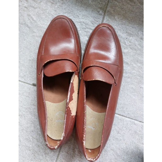 sepatu kulit pria second layak pakai kondisi seperti foto, kondisi second